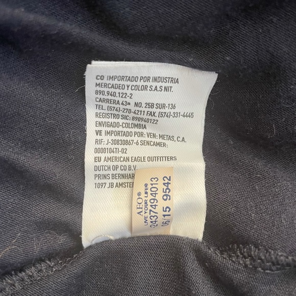 American Eagle Outfitters Soft & Sexy Graphic Top - Picture 11 of 11